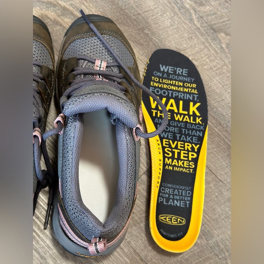 NWOB Keen Women's Steens Vent Low Height Breathable Hiking Shoes - Size 7.5 - Picture 6 of 16